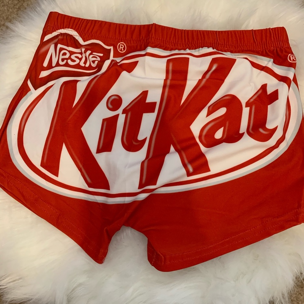 🚨SNACK SHORTS🚨